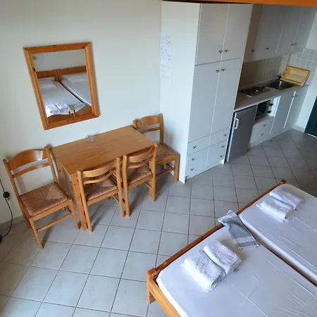 Anna's Guest house 3*