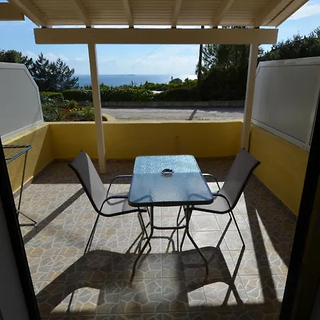 Anna's Pensionat Lassi (Kefalonia)