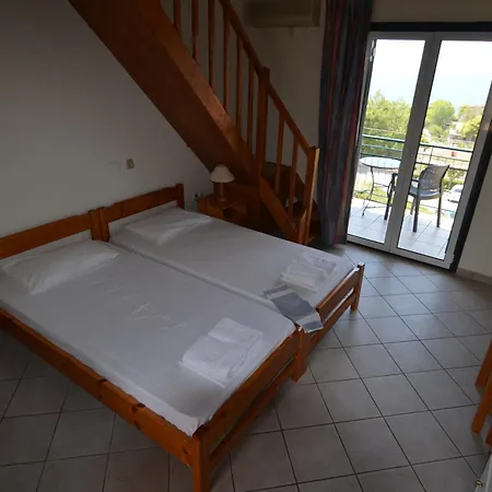 Anna's Pensionat Lassi (Kefalonia)